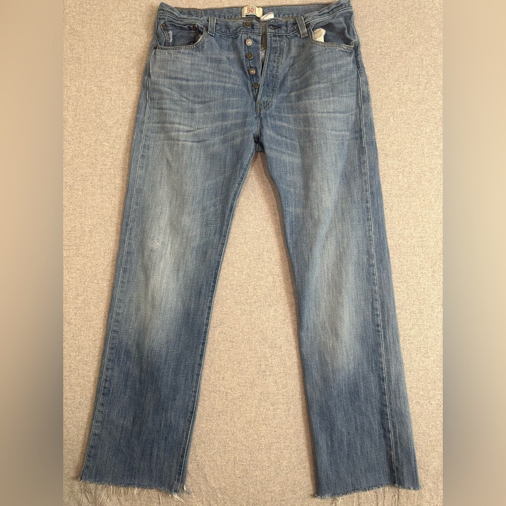 VTG Y2K Levis 501 Cut Raw Hem Jean 36x34 Button Thigh Whisker Fade Cotton